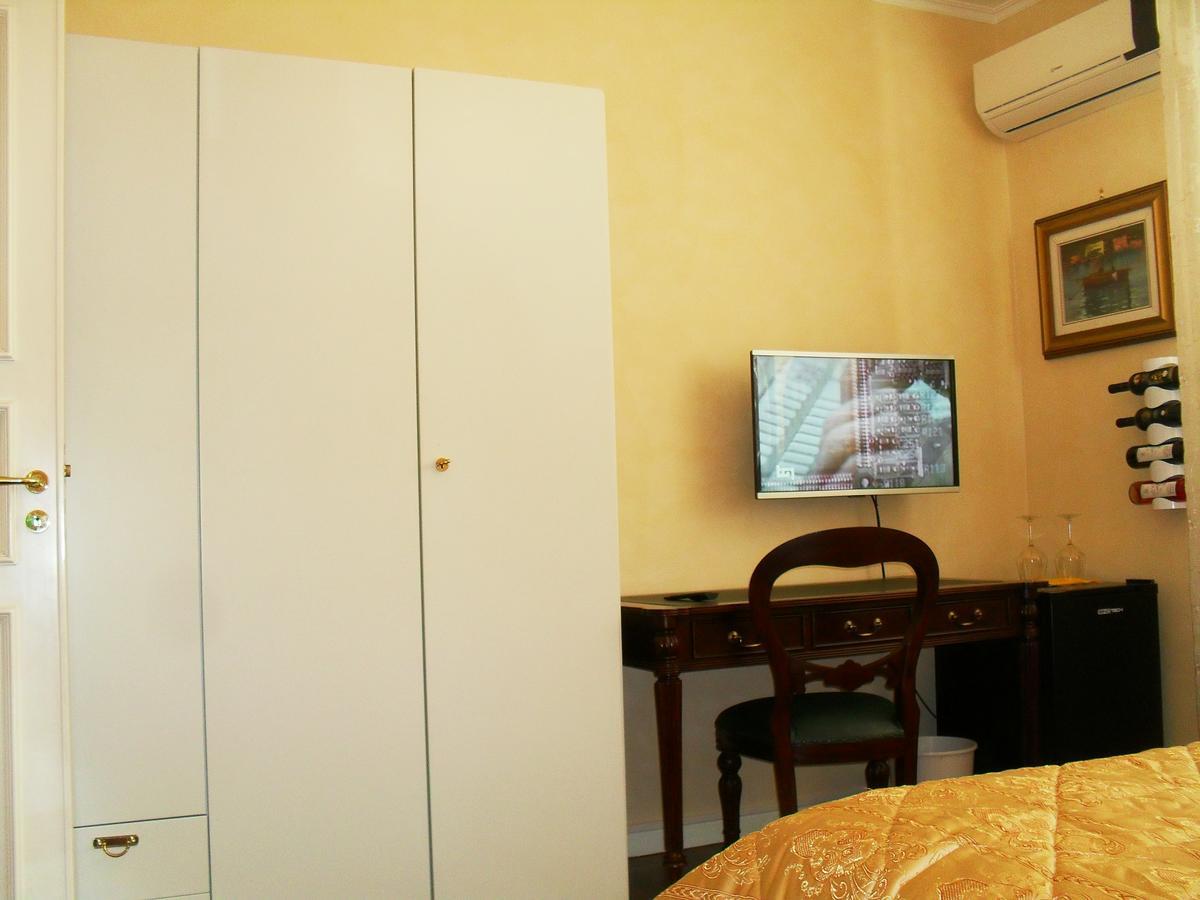 I 13 Cavalieri Guest House Барлетта Екстер'єр фото