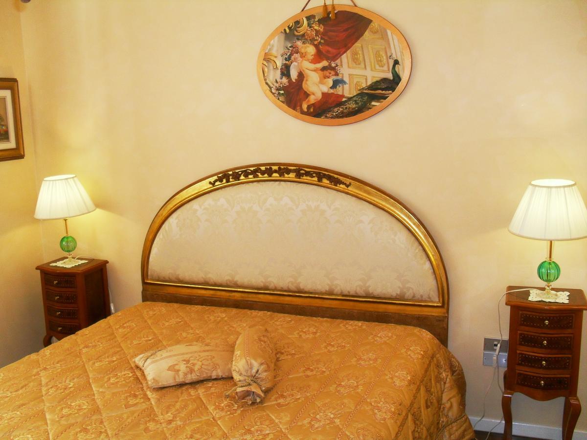 I 13 Cavalieri Guest House Барлетта Екстер'єр фото