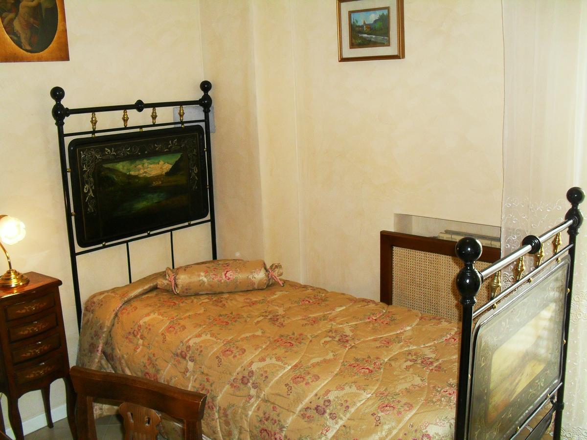 I 13 Cavalieri Guest House Барлетта Екстер'єр фото