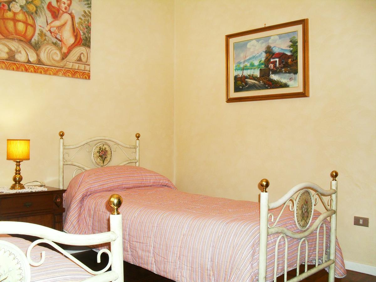 I 13 Cavalieri Guest House Барлетта Екстер'єр фото