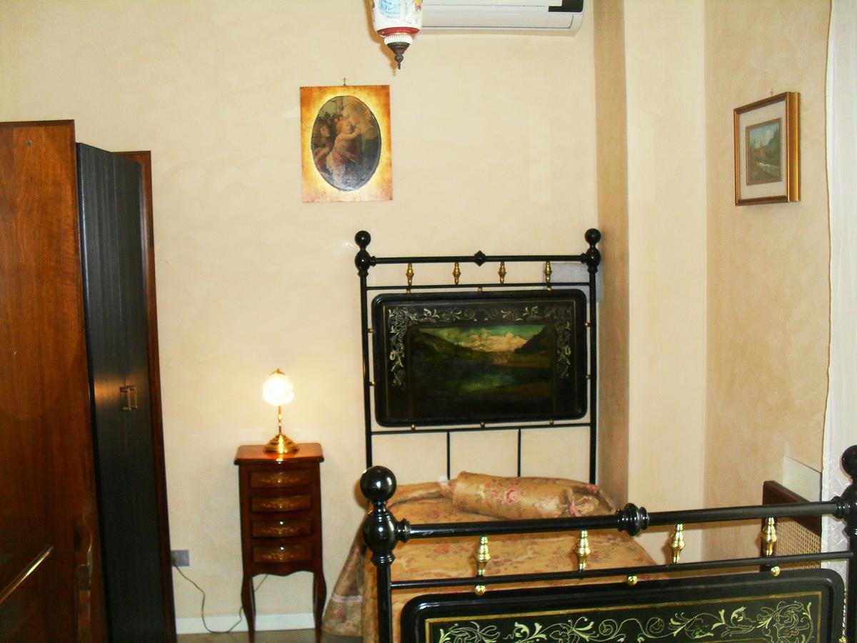 I 13 Cavalieri Guest House Барлетта Екстер'єр фото