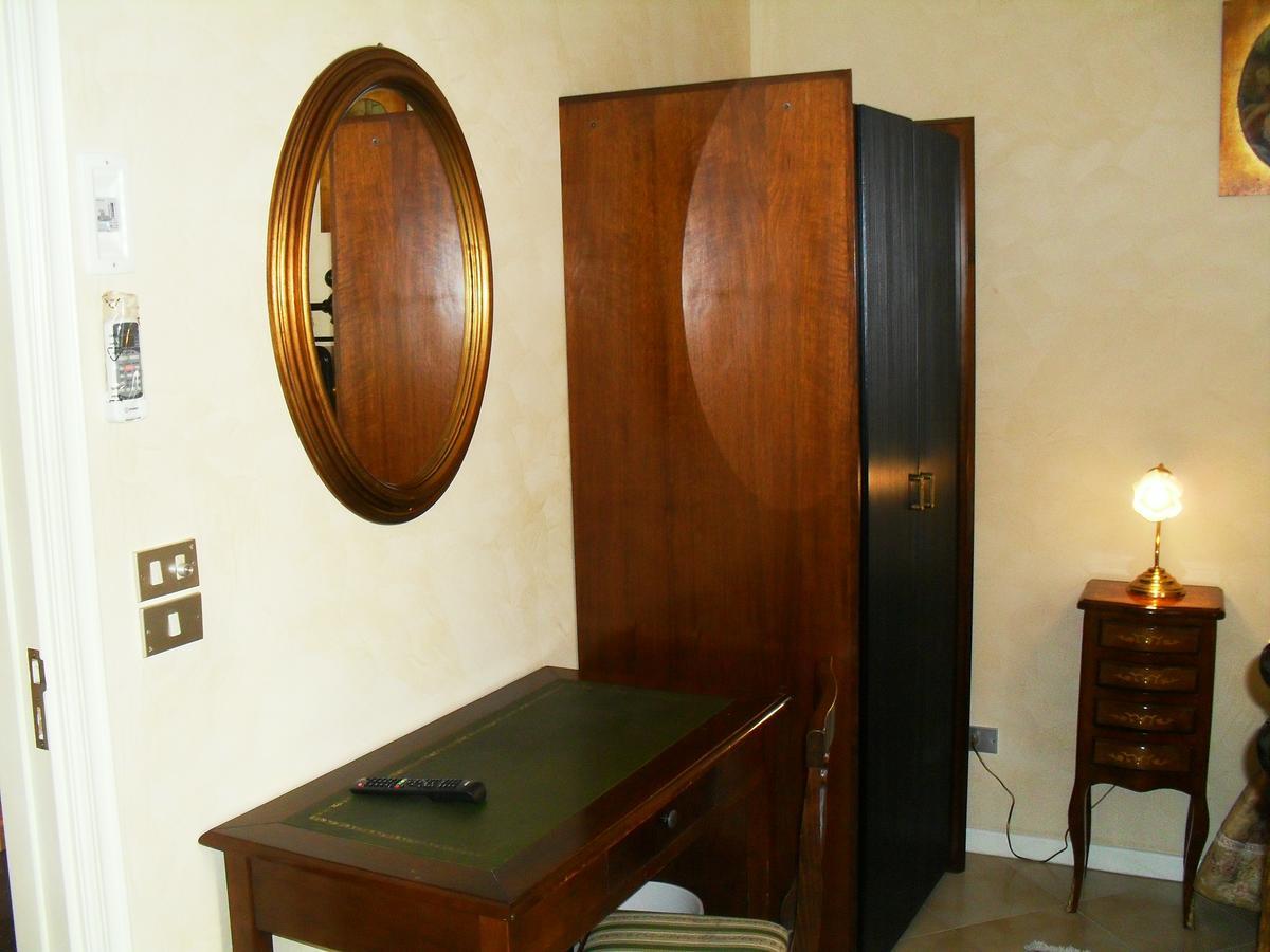 I 13 Cavalieri Guest House Барлетта Екстер'єр фото